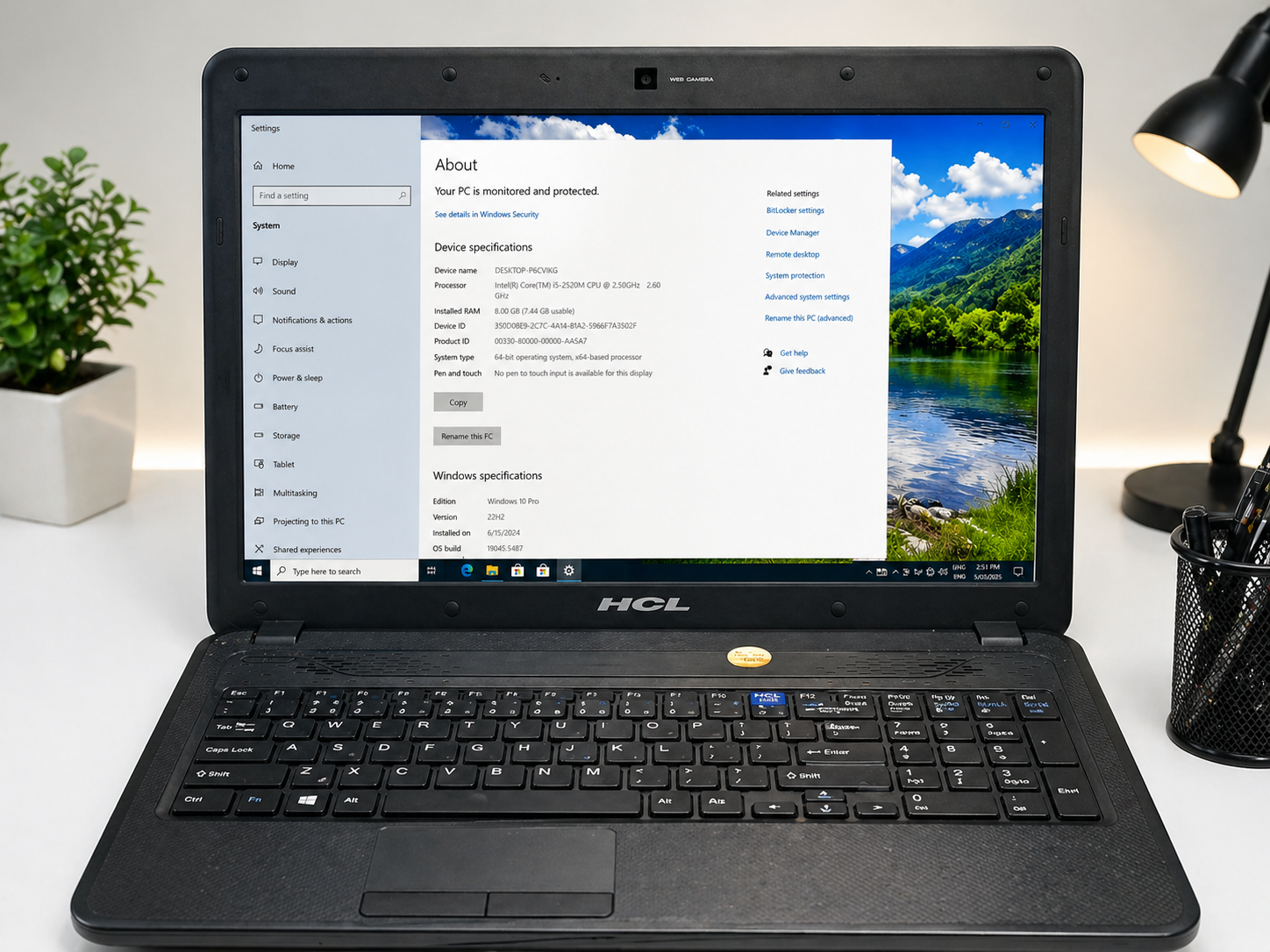 Olds HCL LAPTOP i5/2ND/4G.B/500G.B HDD